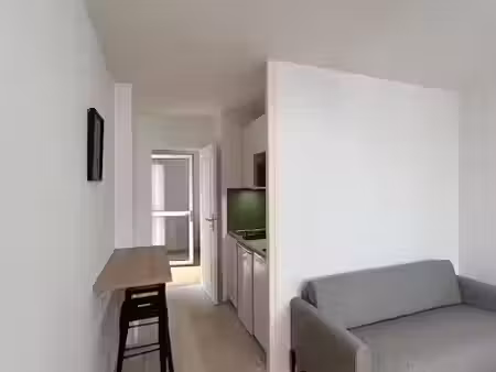 location meublée appartement 2 pièces 26 m² à le mans (72000)  620 €