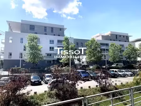 location appartement 2 pièces 38.3 m² à nimes (30000)  658 €