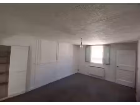 location appartement 3 pièces 67 m² à montpellier (34000)  900 €