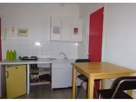 location meublée appartement 1 pièce 20 m² à grenoble (38000)  430 €