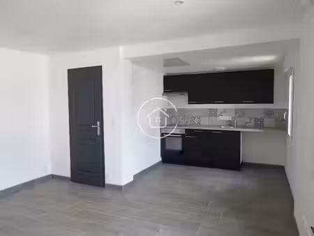 location appartement 2 pièces 37.5 m² à vendome (41100)  465 €