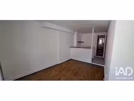 location appartement 1 pièce 21 m² à pontoise (95000)  550 €