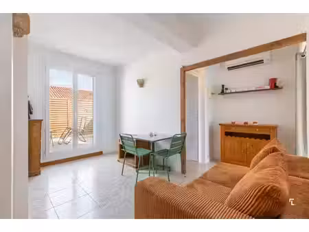 location meublée appartement 2 pièces 30.25 m² à marseille 7ème (13007)  990 €