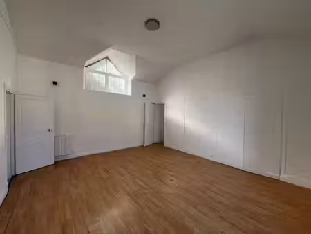 location appartement 2 pièces 56 m² à la ferté-sous-jouarre (77260)  750 €