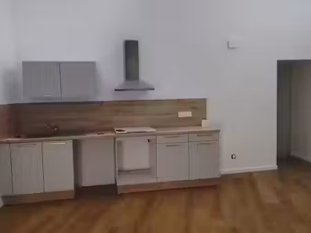 location appartement 3 pièces 60 m² à limoux (11300)  640 €