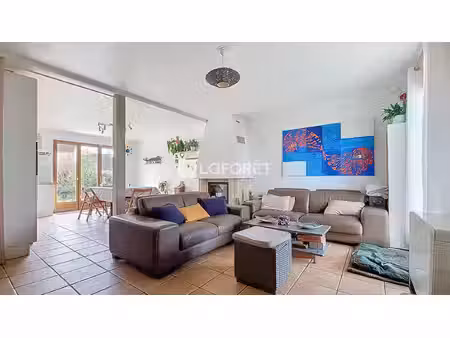 5 chambres à deux pas des bois