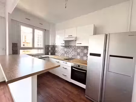location appartement 2 pièces 47 m² à le mans (72000)  640 €
