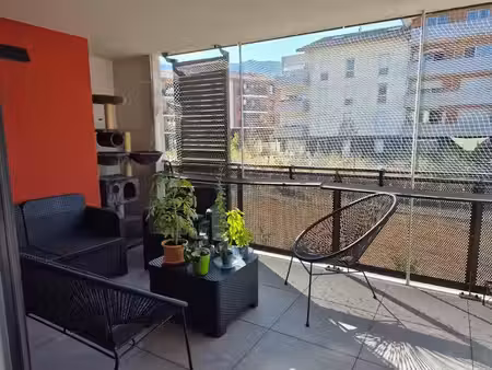 location appartement 3 pièces 62.37 m² à cessy (01170)  1 590 €