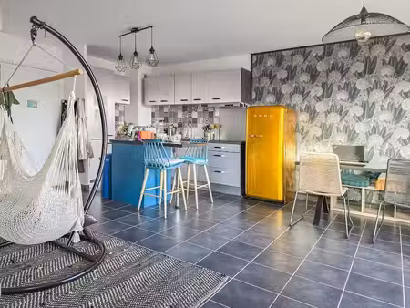 location appartement 3 pièces 74.06 m² à saint-cergues (74140)  1 900 €
