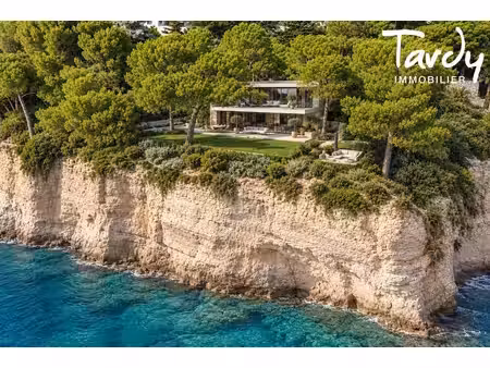 maison de luxe à vendre à bandol
