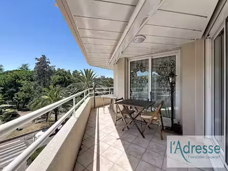 vente appartement 2 pièces  56.00m²  antibes