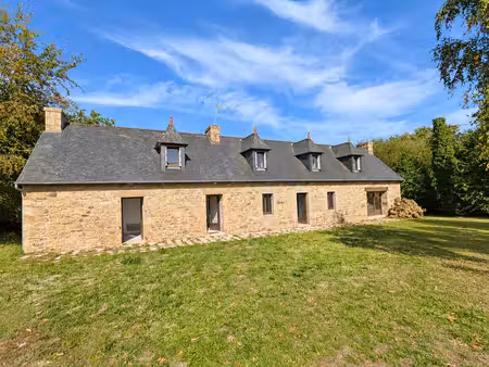 maison à vendre à bégard (22140) - côtes-d'armor