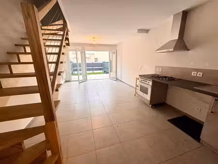 maison t3 avec parkings