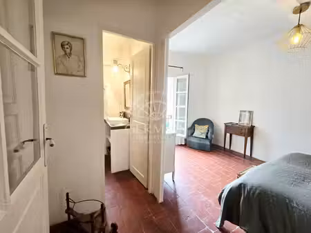 maison de ville avec cave - l'isle sur la sorgue