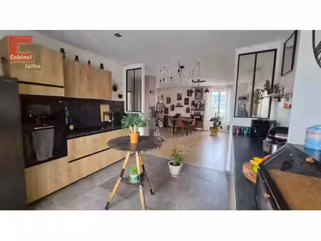 quartier calme - un bel appartement de 4 pieces de 81.47m2