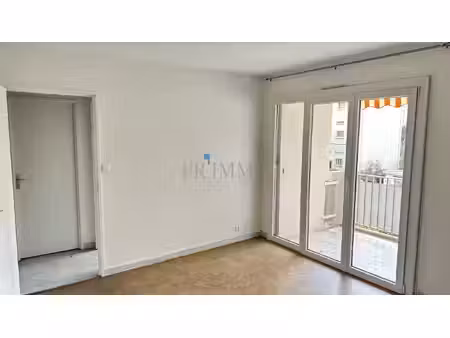 fréjus à louer appartement 2 pièces 40 m2