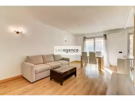 appartement 2 p en très bon état dans résidence sécurisée av