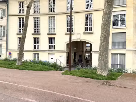stationnement versailles - en sous-sol