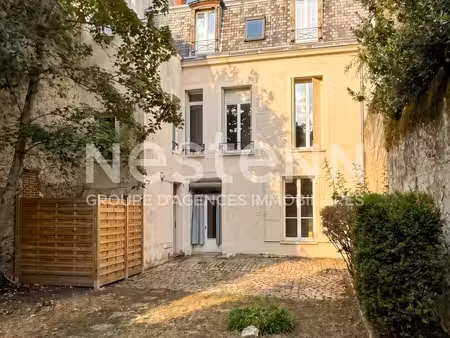 appartement 2 pièces de 31 m² à étampes  à 200 m de la place de l'hôtel de ville