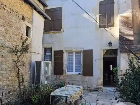 maison à vendre - 5 pièces - 187 m2 - st pierre le moutier - 58 - bourgogne