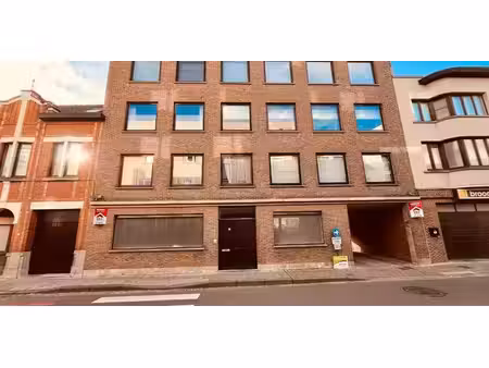 bien commercial à vendre à wervik pour € 70.000
