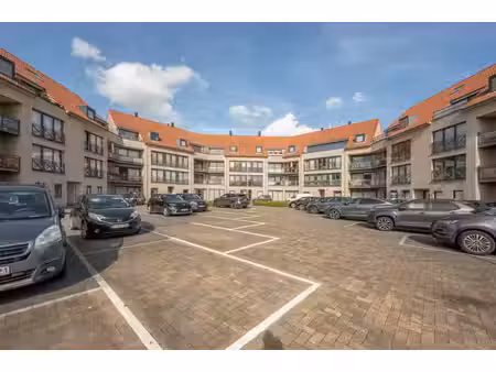 lichtrijk appartement  rustig gelegen te lisswege
