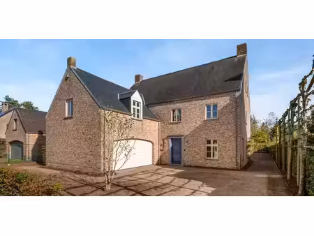 villa à louer à oud-turnhout pour € 2.550 avec 4 chambres à coucher