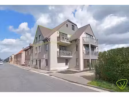 gezellig duplex-appartement net buiten het centrum van ee...