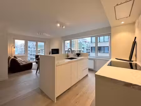 gemeubeld 2-slaapkamer appartement in centrum knokke.