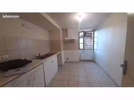 appartement t4 - ayrens