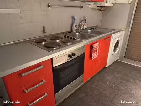 location étudiant (e)