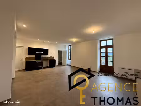appartement 3 pièces 74 m²