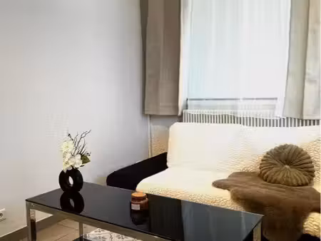 appartement t2 meublé de 30m2 entièrement équipé  au rez-de-chaussé