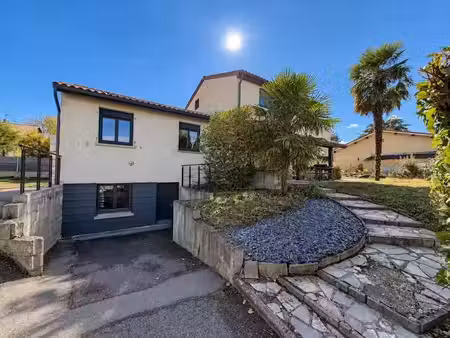 vente maison 7 pièces 137 m² à eveux (69210)  450 000 €