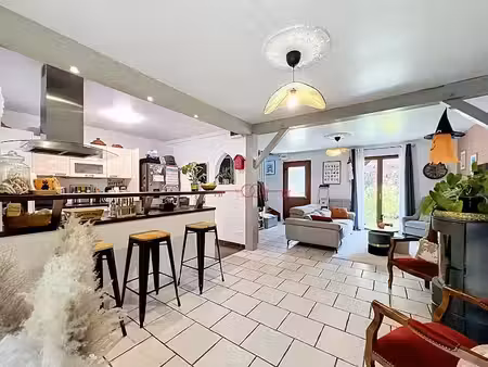 vente maison 8 pièces 150 m² à champigny (51370)  434 600 €