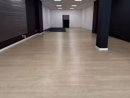 local commercial à louer