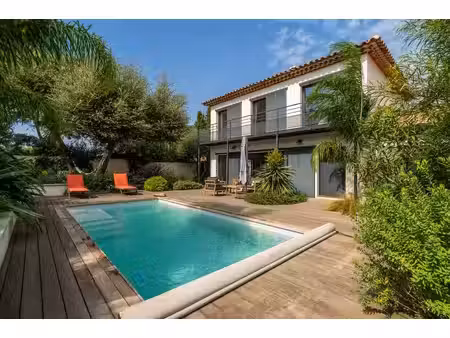 villa de luxe de 5 chambres en vente six-fours-les-plages  provence-alpes-côte d'azur