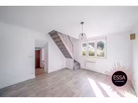 appartement f3 centre ville de flins