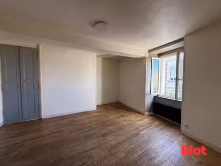 a vendre chez blot immobilier - janze - charme de l'ancien – hypercentre – petite copropri