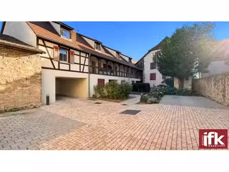 kientzheim : t4 de 81 m² avec terrasse  garage  parking et cave