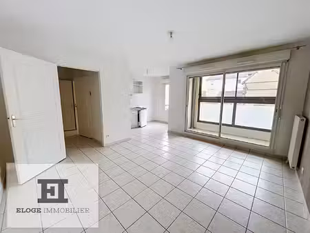 appartement 2 pièces de 43m² avec loggia et parking en ss - rouen gauche - secteur cliniqu