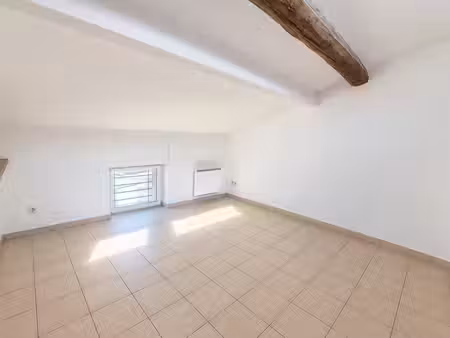 sorgues centre-ville charmant appartement t2 de 31 87 m2 a