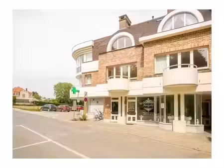 triplex à louer à rue louis marcelis 126 wezembeek-oppem (rbx12839)