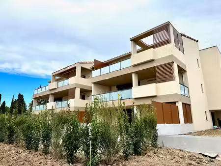 ventabren t2 neuf terrasse