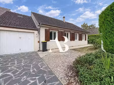 à louer à nangis maison de plain-pied avec 3 chambres  jar