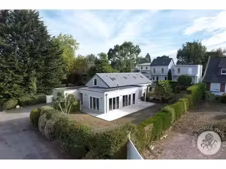 maison saint-jacut-de-la-mer