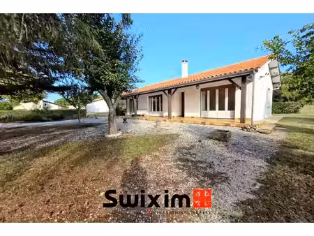 maison de charme de plain-pied à saint-laurent-médoc