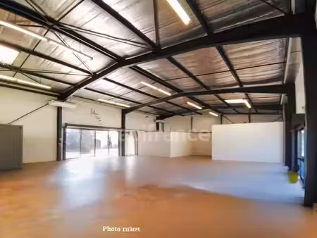 local professionnel à louer nimes 3 pièce(s) 350m2 5 000€/mois ht/hc