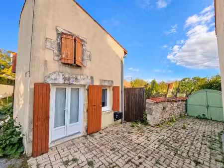 maison à vendre tonnay boutonne 2 pièce(s) 47m2 88 000€