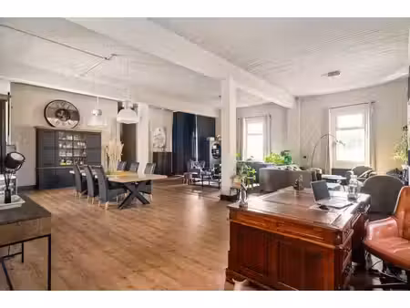 penthouse exclusif de 280 m² avec une impressionnante terras